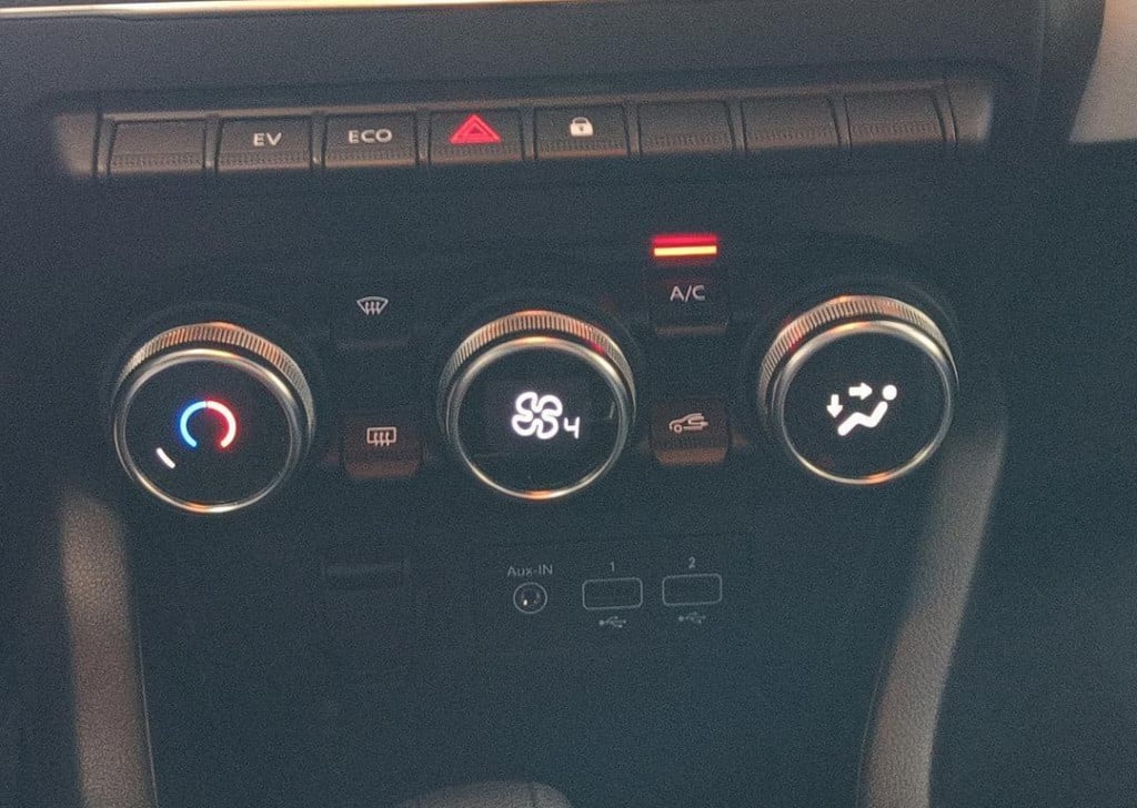 Renault Clio 1.6 e-tech hybrid 145 evolution