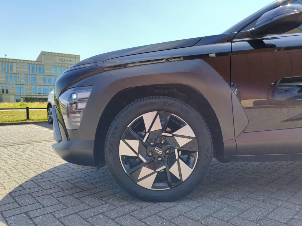 Hyundai Kona 1.6 gdi hev comfort smart