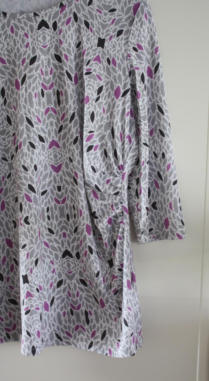 Shirt 3\4mouwen grijs roze zwart  maat 42