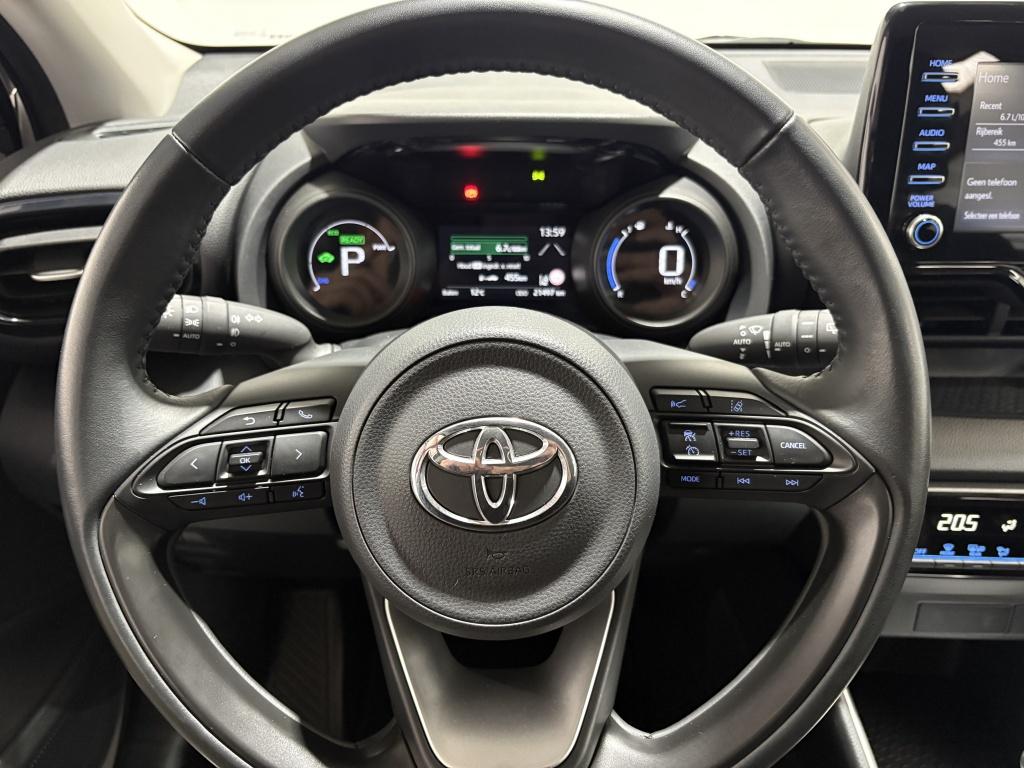 Toyota Yaris 1.5 hybrid dynamic