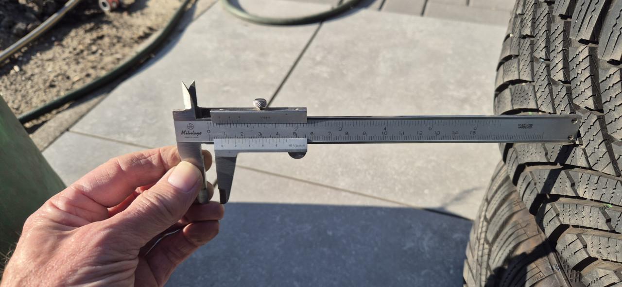 Wintertijd ...... Winterbanden!!!