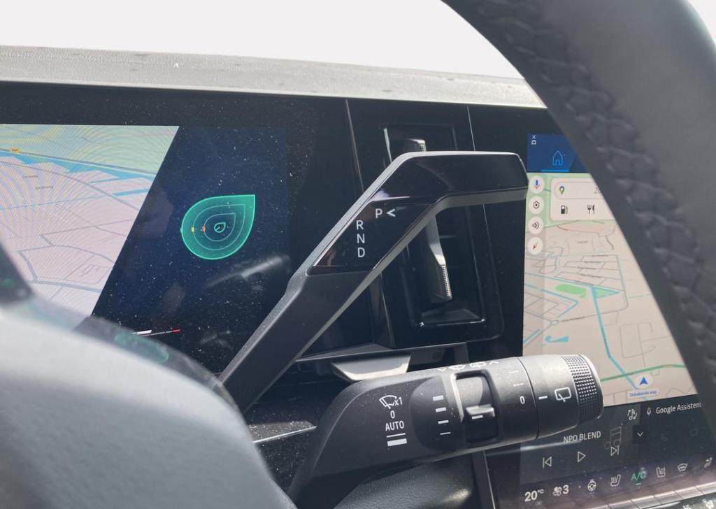 Renault Austral 1.2 mild hybrid 160 x-tronic techno - pack solid / pack saf