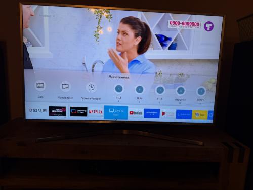 Samsung 49 inch smart led tv