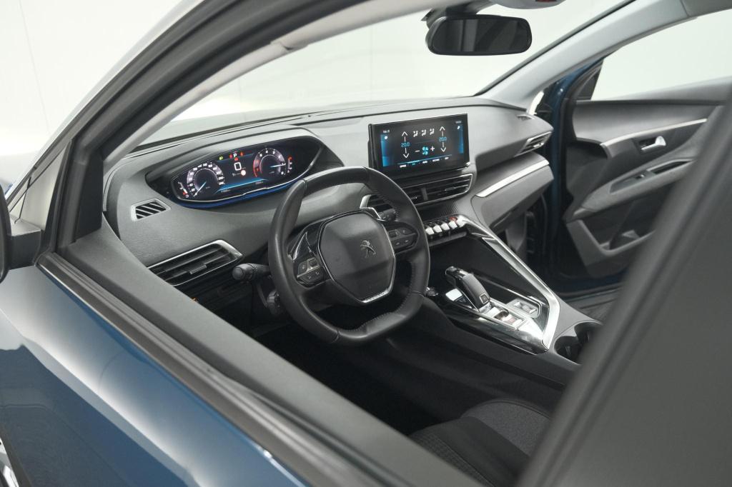 Peugeot 5008 puretech 130 eat8 active pack | 7 zitplaatsen | apple carplay 