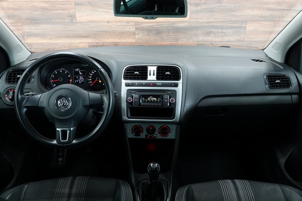 Volkswagen Polo 1.2-12v comfortline | cruise | pdc | airco |
