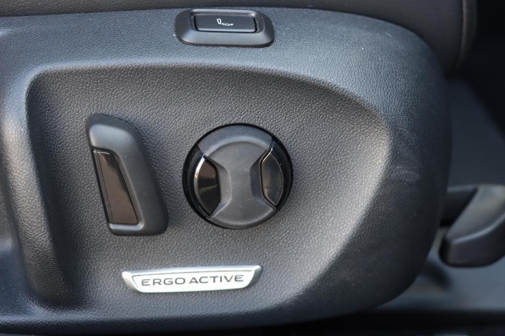 Volkswagen Passat variant 1.5 etsi r-line business dsg7 150pk ergo stoel | 