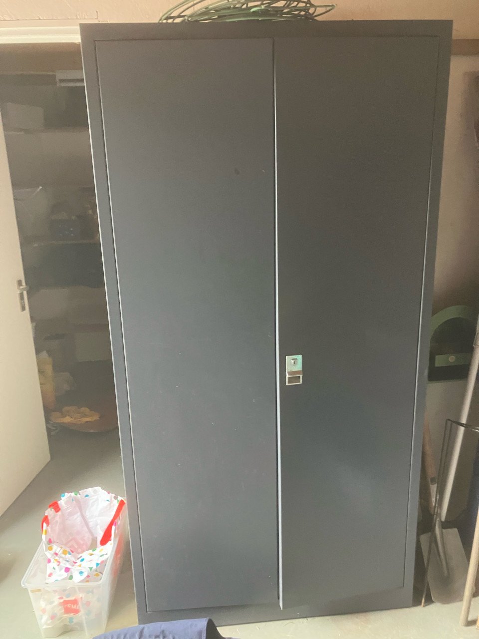 Metalen archief kast
