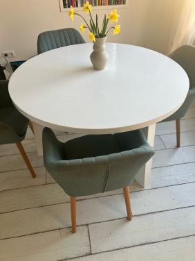 Ronde witte eettafel