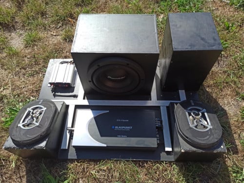 Radio Sony, speakers Axton, blaupunkt GTA 4 special