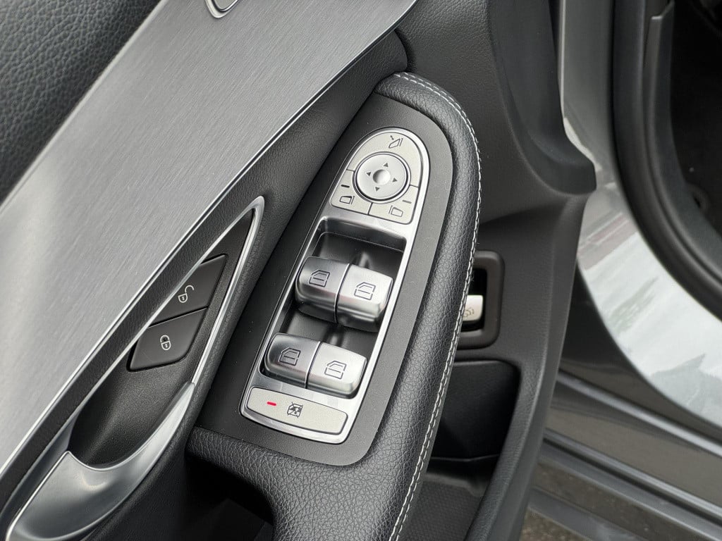 Mercedes-Benz C-Klasse estate 180 business solution amg plus upgrade editio