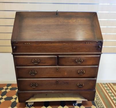 Secretaire