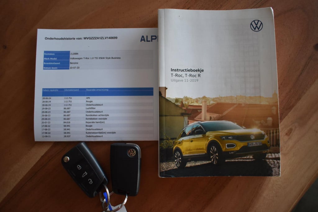 Volkswagen T-roc 1.0 tsi | virtual cockpit | trekhaak | apple carplay | and
