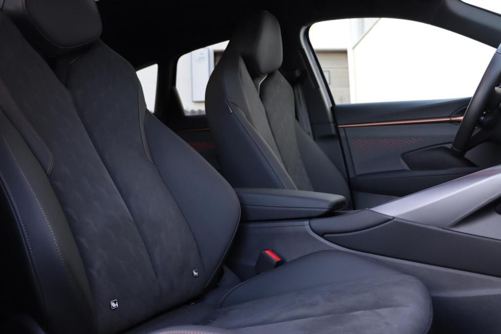 Cupra Terramar 1.5 tsi e-hybrid business 204pk dsg6 | soh 100% |
