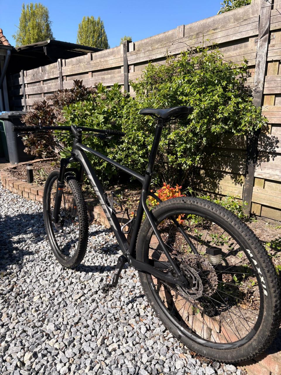 Giant XTC SLR 29 2 MTB – XL – Deore 1x12 – Luchtvering (Crest 34)