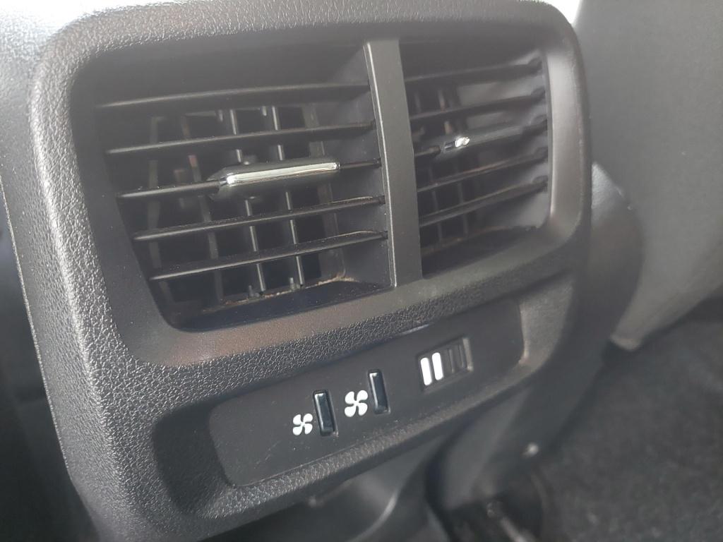Citroen Berlingo mpv 110 shine nav/clim/cam