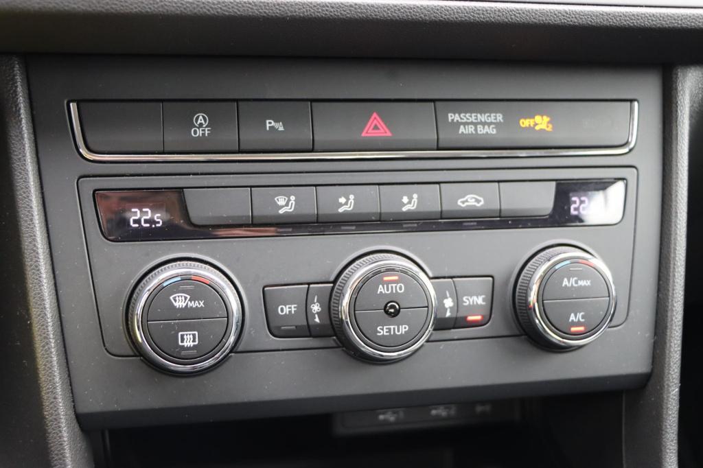 Seat Leon st 1.0 tsi style business intense dsg7