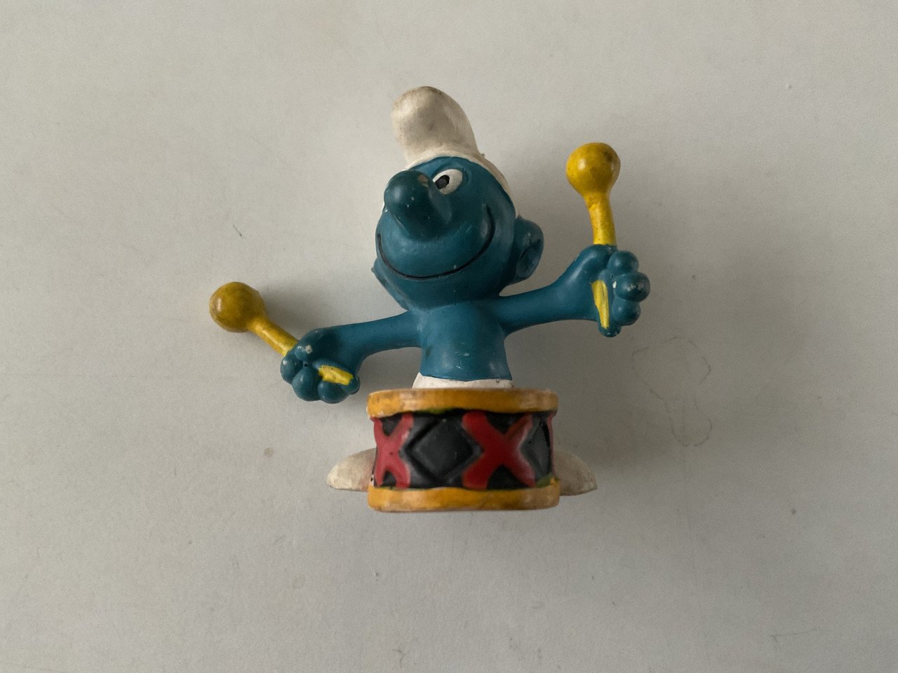 Heel veel verschillende Smurfen.  Materiaal: rubber.  Hoogte: +/- 5 cm.