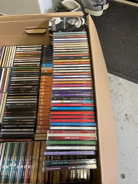 !!!GERESERVEERD!!!   Diverse cd's gratis af te halen