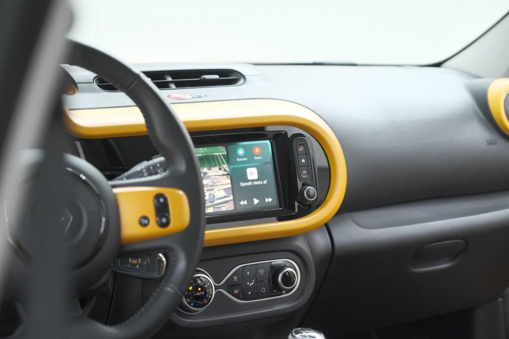 Renault Twingo 1.0 sce intens | premium | apple carplay | parkeersensoren |