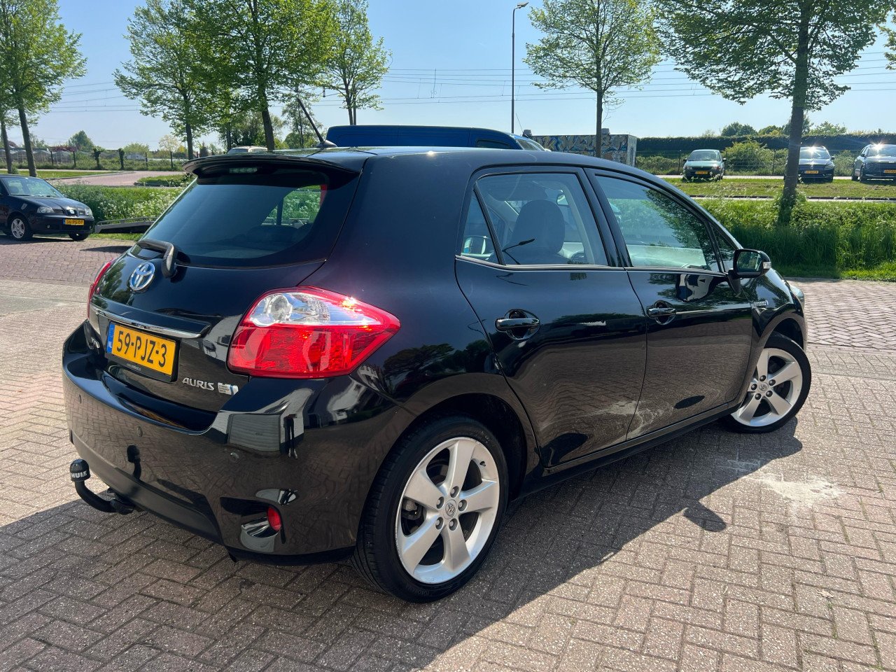 Toyota Auris 1.8 Full Hybrid Dynamic/NAVI/Keyless/Leer/Stoelverwarming