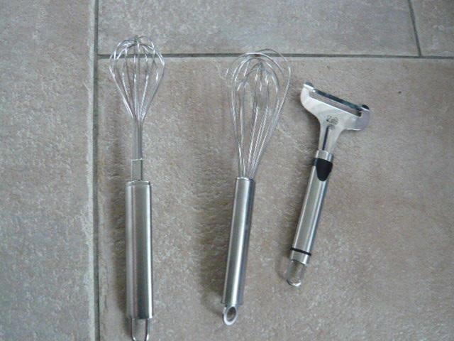 NIEUWE EN Z.G.A.N. KEUKEN SPULLETJES