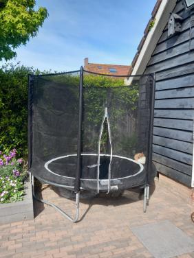 Trampoline  salta