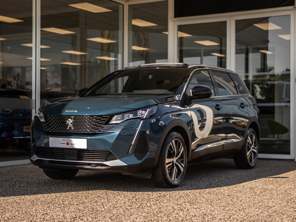 Peugeot 5008 puretech 130pk gt | panoramadak | trekhaak | stoelverwarming |