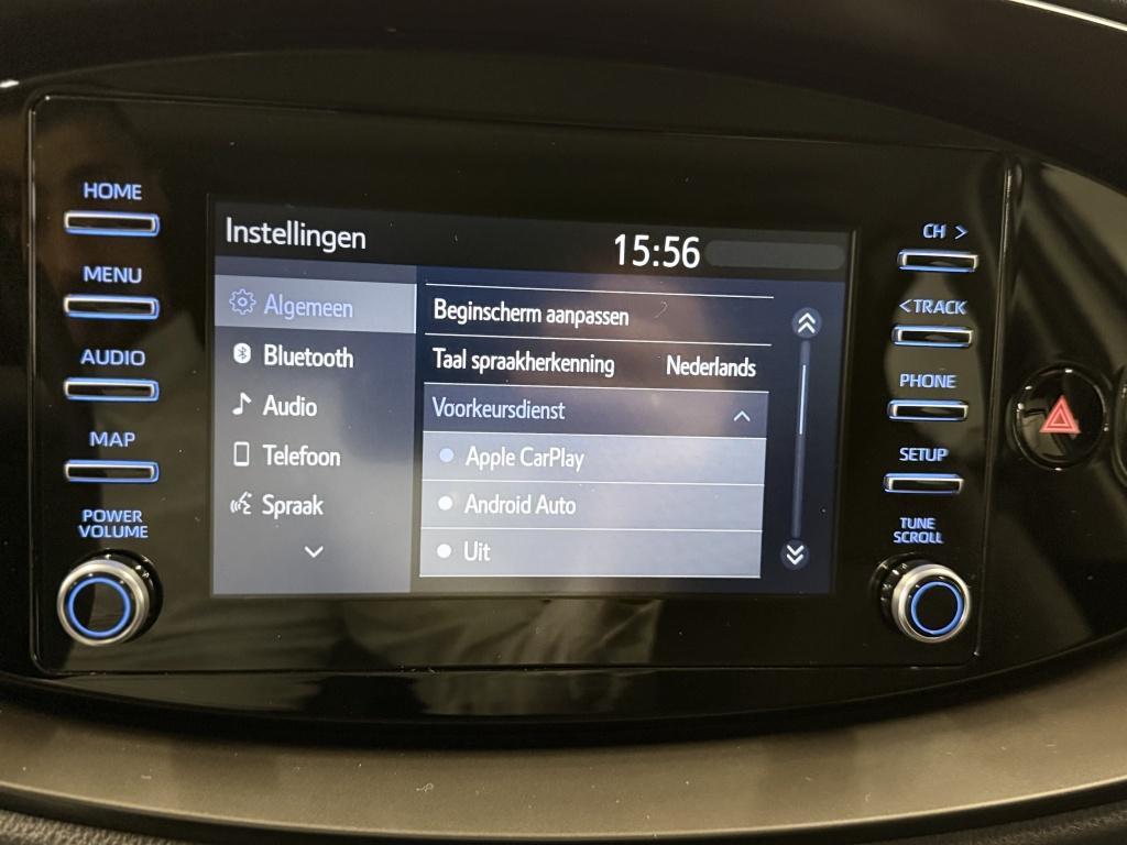 Toyota Aygo x 1.0 vvt-i s-cvt first| camera| led| climate| adap.cruise| get