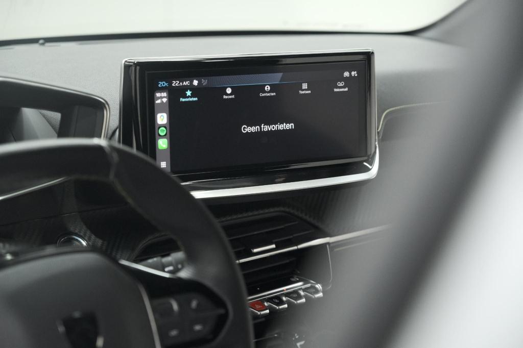 Peugeot 208 puretech 100 gt dark edition | camera | navigatie | apple carpl