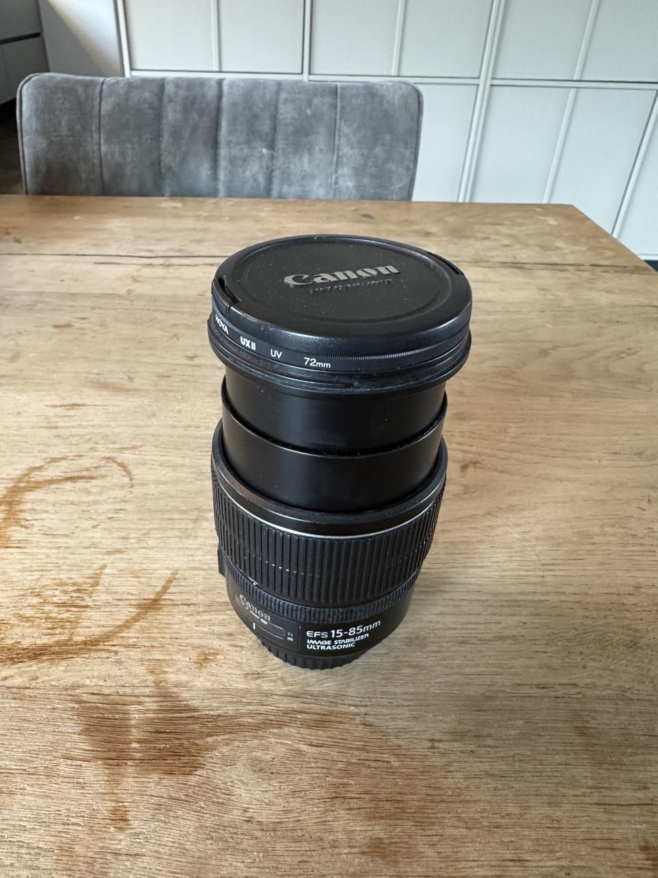 Canon EF-S 15-85mm f/3.5-5.6 IS USM