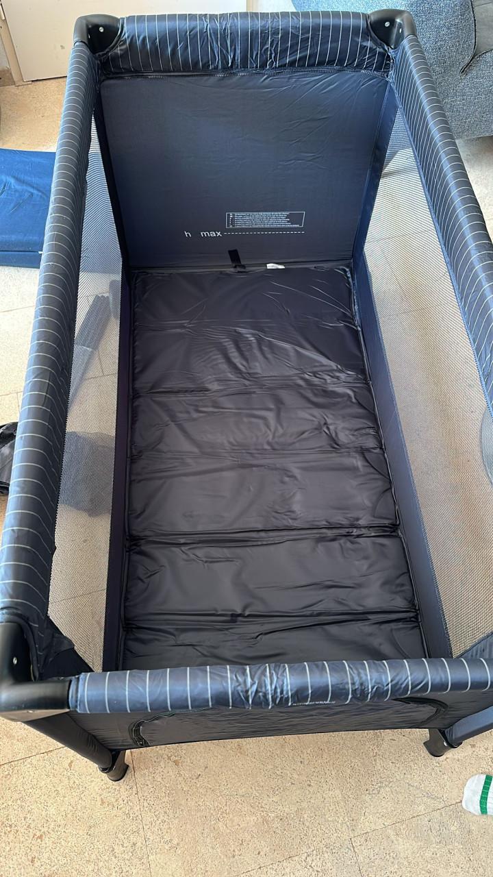 Te koop: camping/logeer bed/box