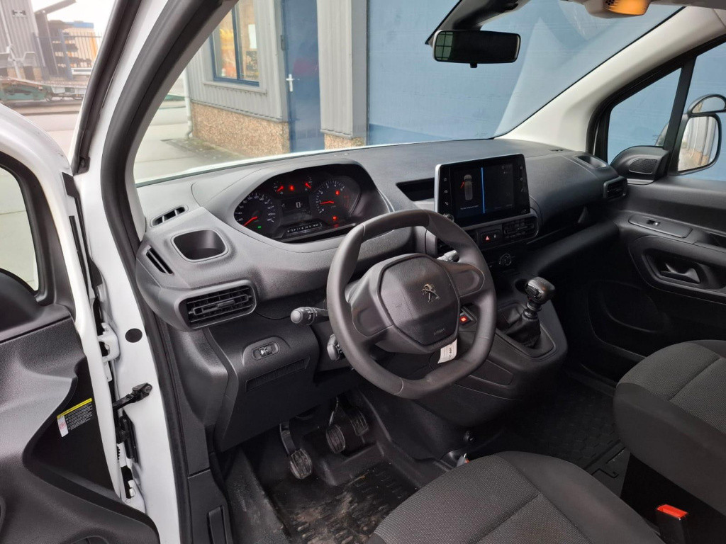 Peugeot Partner 1.5 bluehdi premium airco / cruise controle / navi / 105 pk