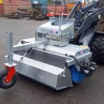 M-sweep veegmachine euro en giant aansluiting