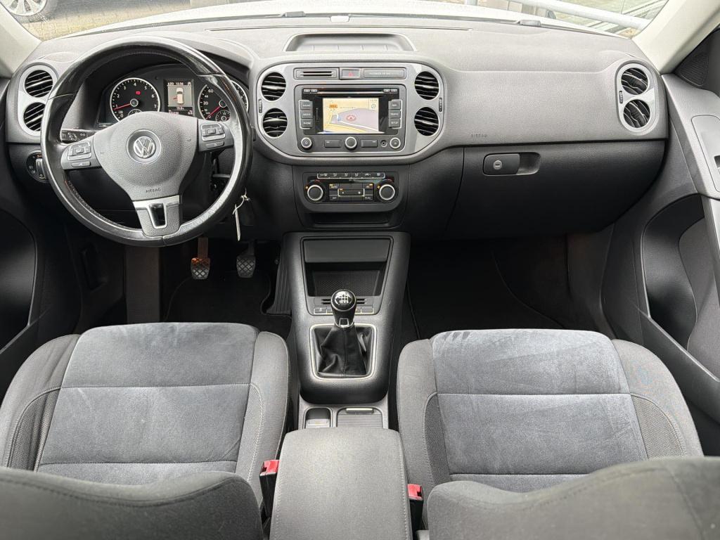 Volkswagen Tiguan 1.4 tsi sport&style | panodak | trekhaak | navi