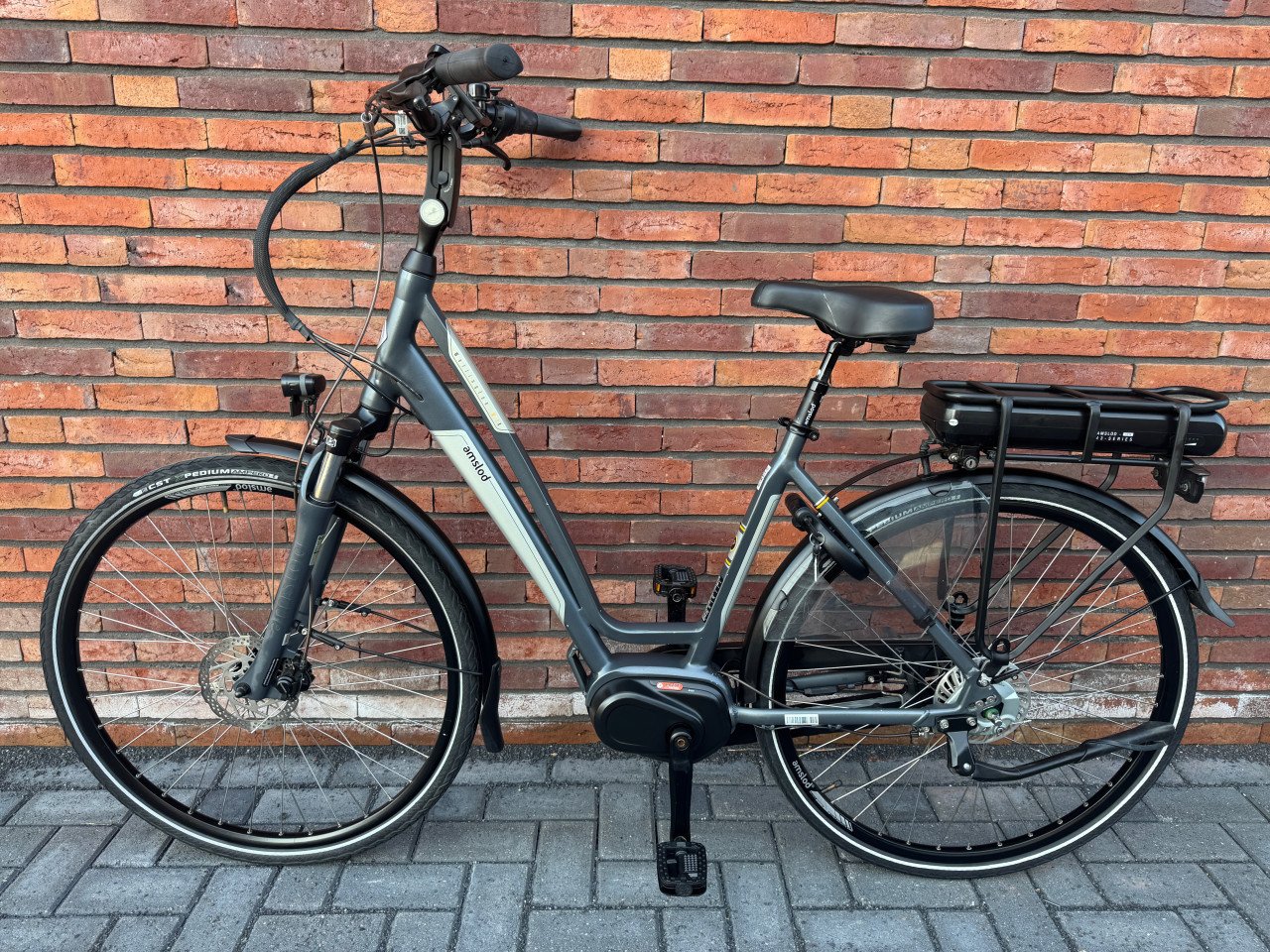 Prachtige Amslod Bafang Middenmotor 600WH Accu