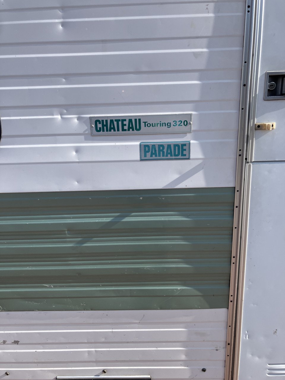 Vintage caravan Chateau 320 Parade