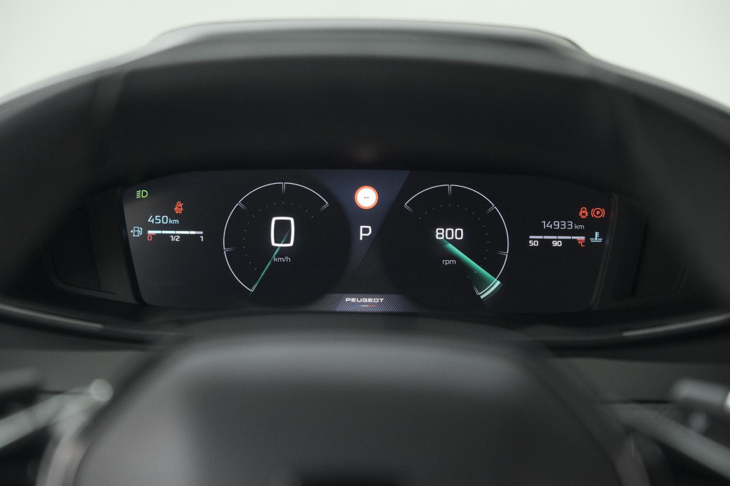 Peugeot 2008 puretech 130 eat8 allure | camera | navigatie | apple carplay 