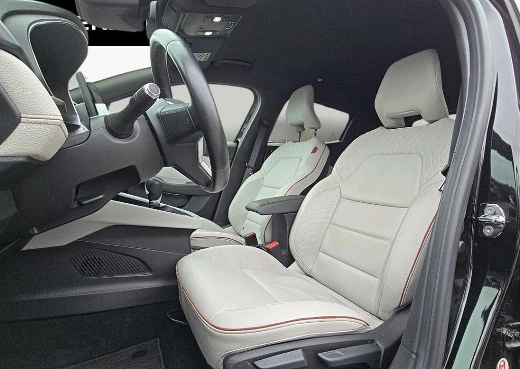 Renault Clio 1.6 e-tech hybrid 140 initiale paris