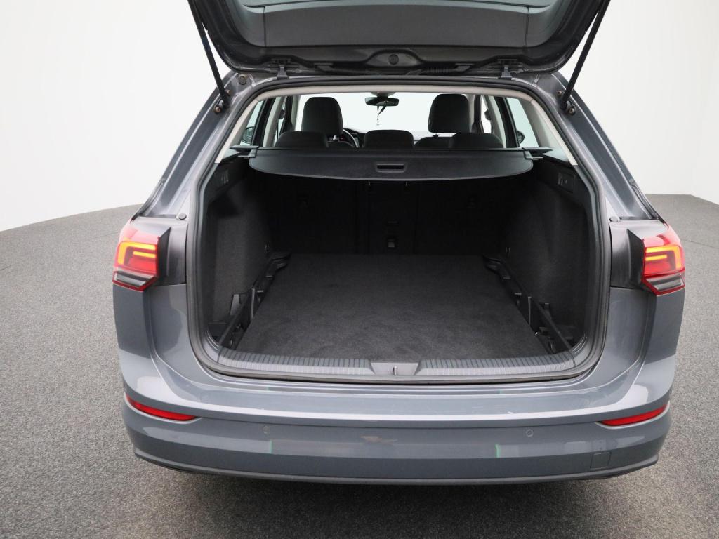Volkswagen Golf variant 1.0 tsi life | navigatie | stoel/stuur verwarming |