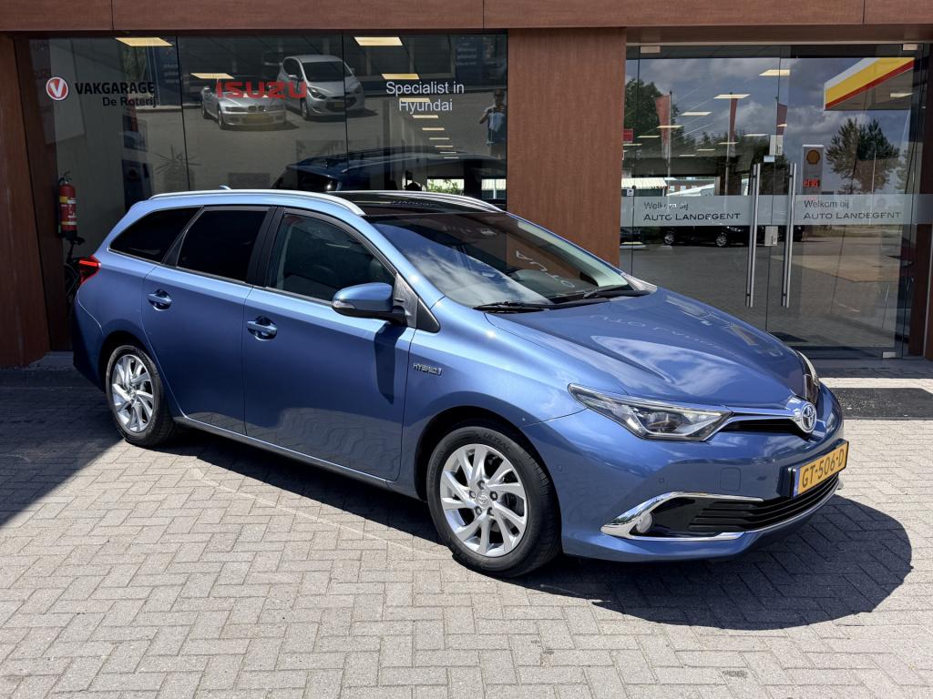 Toyota Auris touring sports 1.8 hybrid lease pro | radio | nav | panorama d