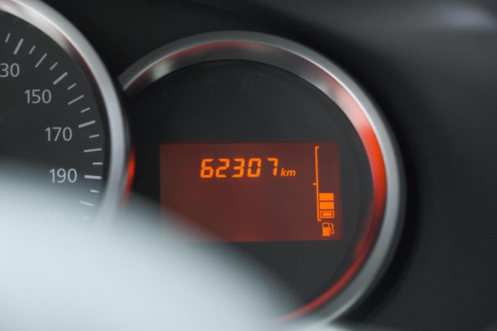 Dacia Sandero tce 90 tech road | trekhaak | navigatie | parkeersensoren