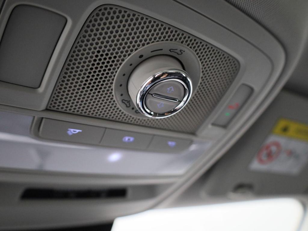 MG Zs Ev luxury 45 kwh | panoramadak | leder | apple carplay | camera | sto