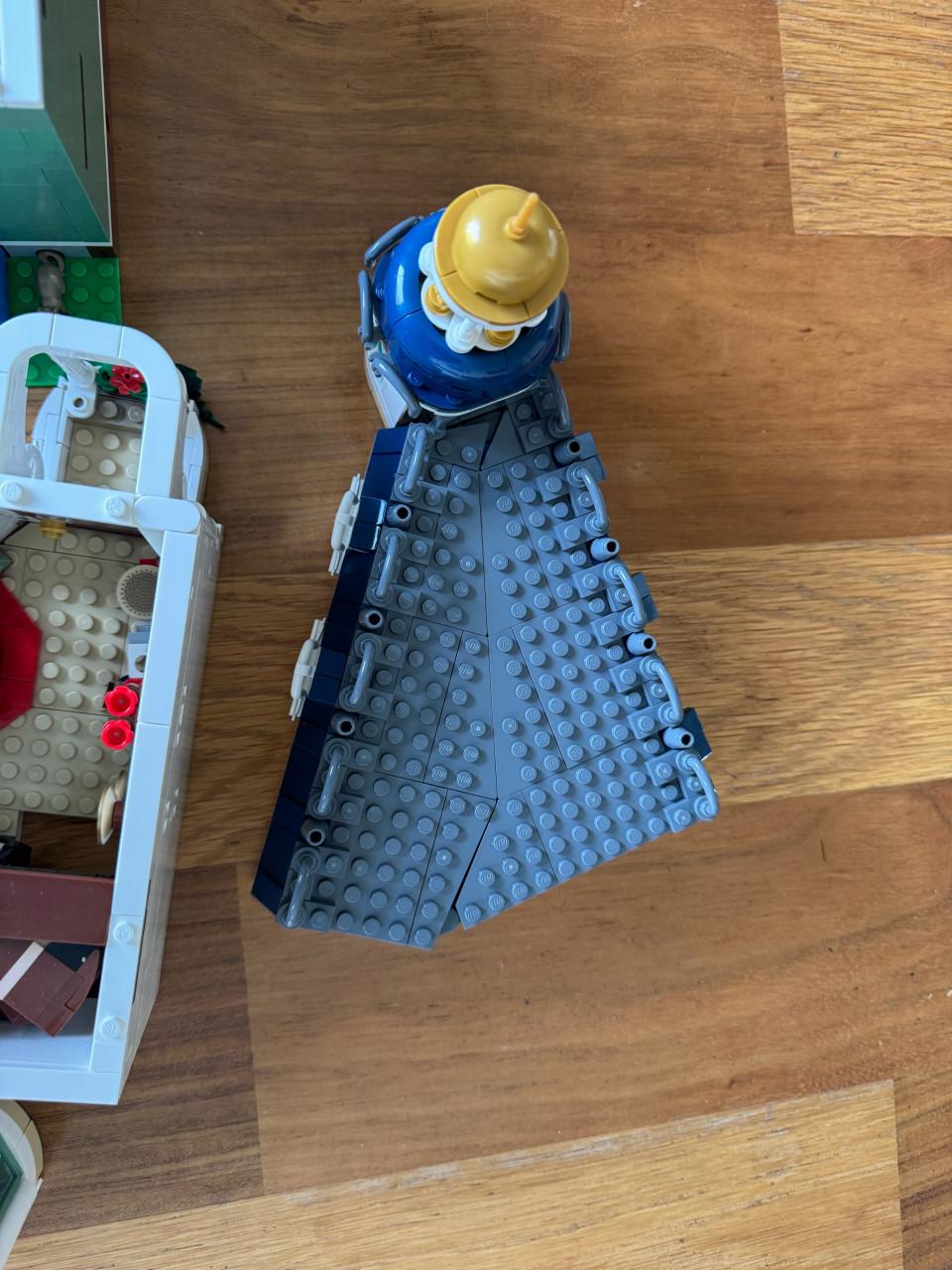Lego shopping street