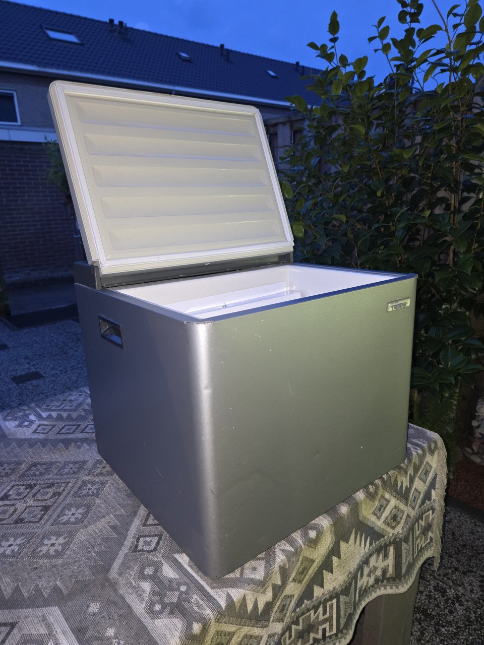 Te koop camping koelkastje