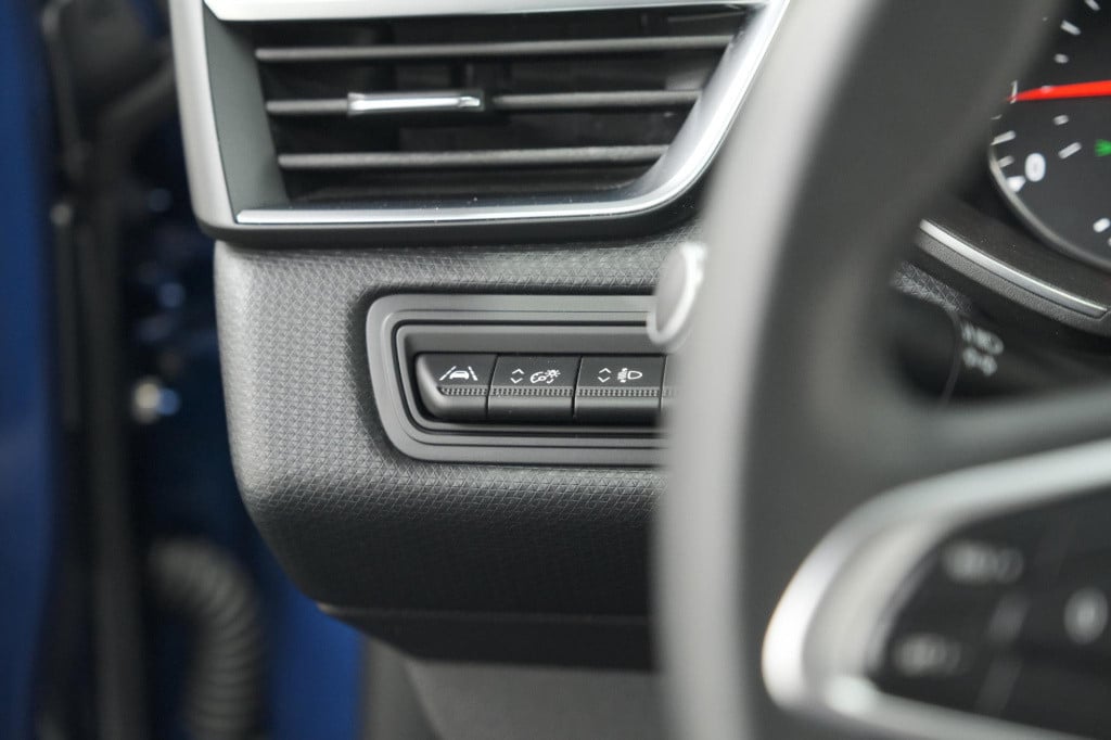 Renault Clio tce 90 zen | parkeersensoren | navigatie | apple carplay