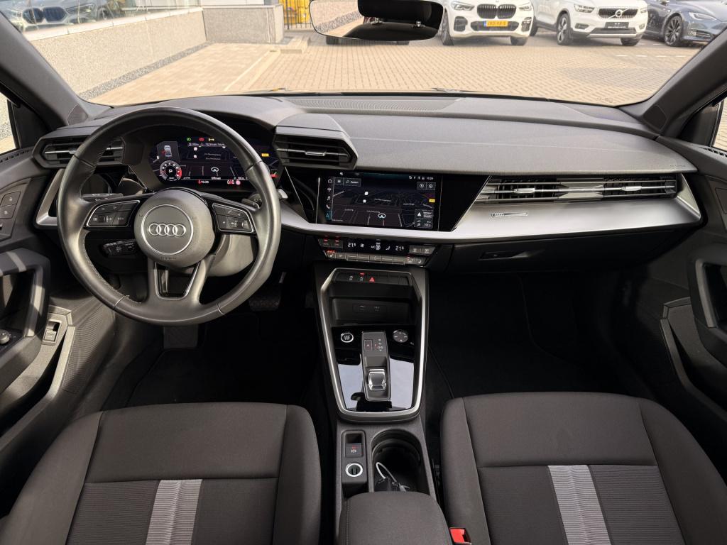 Audi A3 limousine 30 tfsi advanced edition | navi | acc | stoelverwarming |