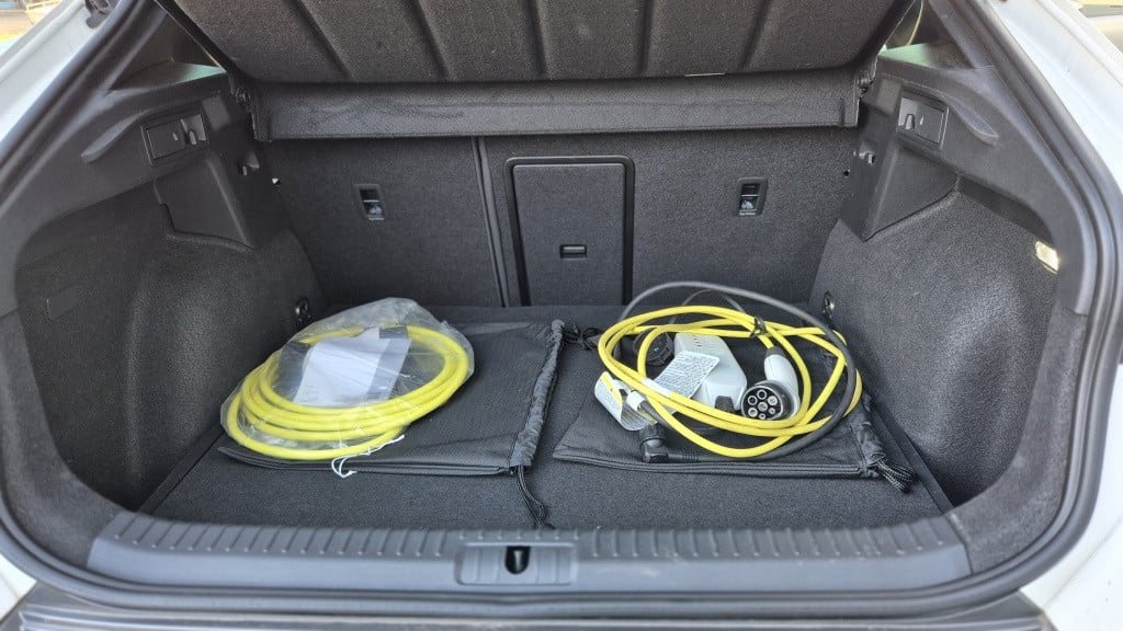 Cupra Formentor performance*245pk*vz 1.4 e-hybrid*led*sportstoelen*19-inch*