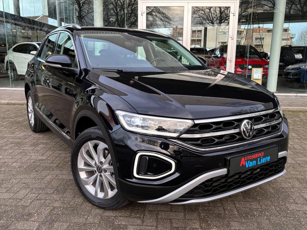 Volkswagen T-roc 1.5 tsi 150pk 7-dsg style| camera| keyless|dode hoek| rijk
