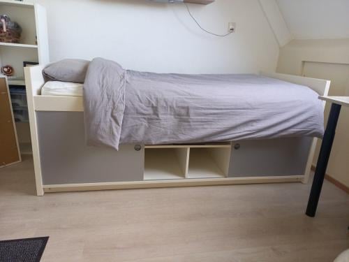 Ikea half hoogslaper