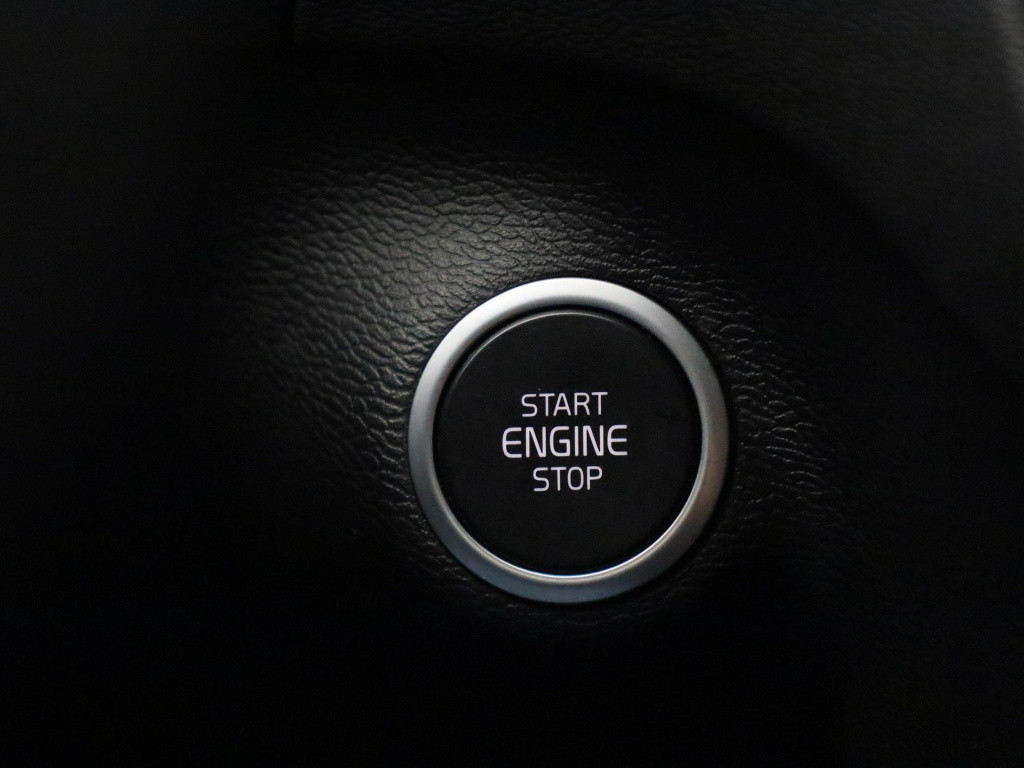 Volvo XC40 1.5 t3 momentum | automaat | lmv | navigatie | virtual cockpit |